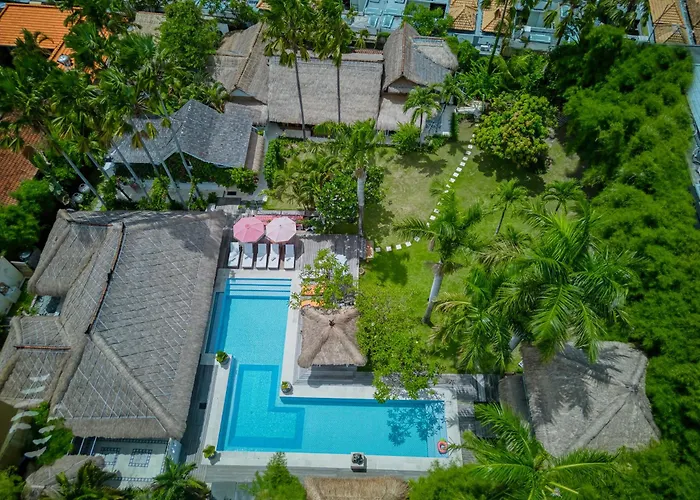 Villa Kalis, 10br, Sleeps 24, Perfect For Groups, Value Seminyak (Bali)