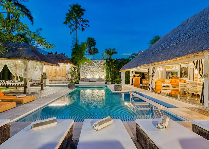 Villa Kalis, 10br, Sleeps 24, Perfect For Groups, Value *