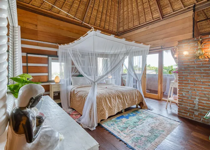 Kalis, 10br, Sleeps 24, Perfect For Groups, Value *