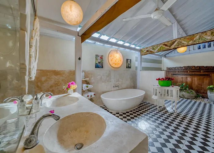Kalis, 10br, Sleeps 24, Perfect For Groups, Value Villa