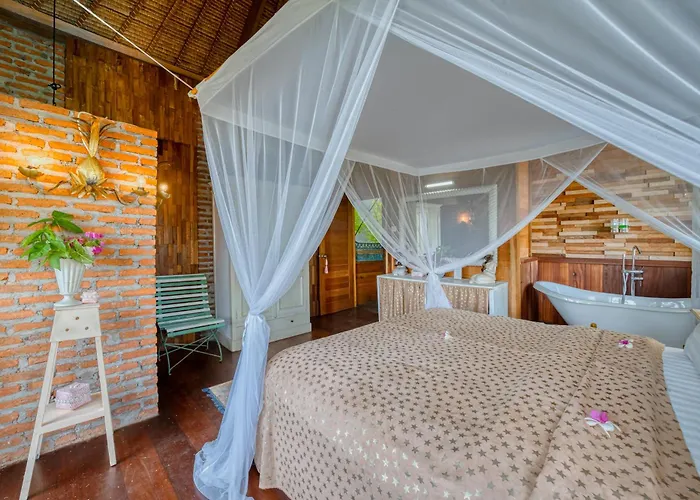Kalis, 10br, Sleeps 24, Perfect For Groups, Value Villa Seminyak (Bali)