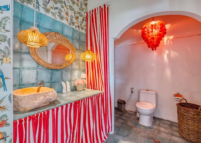 Kalis, 10br, Sleeps 24, Perfect For Groups, Value